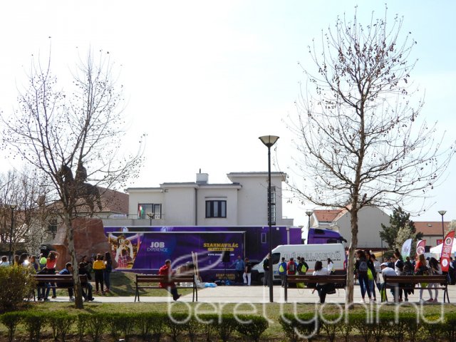 Szakmavilág roadshow Berettyóújfaluban 01